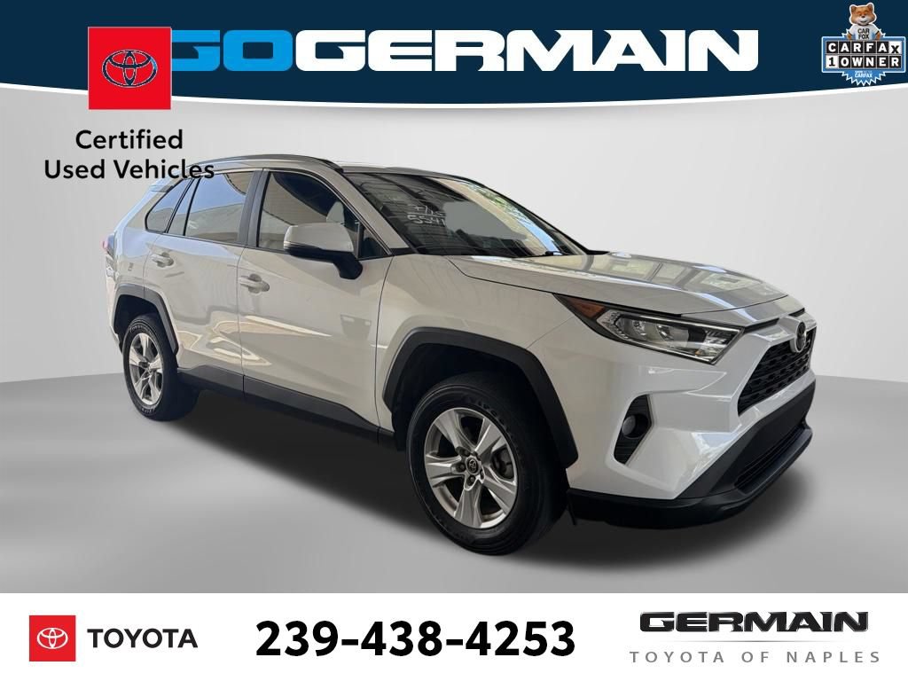 Used 2021 Toyota RAV4 XLE w/ Convenience Package FWD image 9