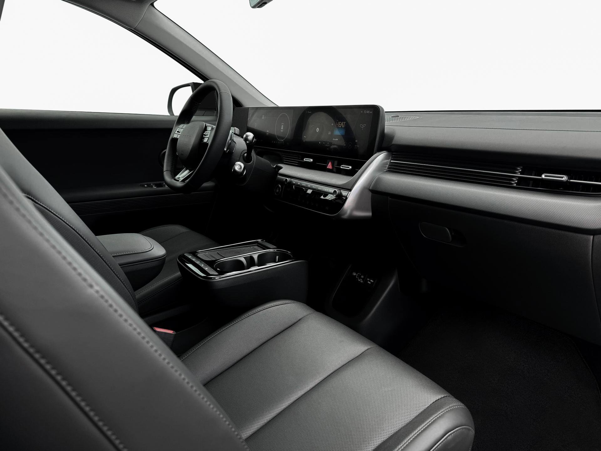 Used 2025 Hyundai Ioniq 5 SEL RWD image 15