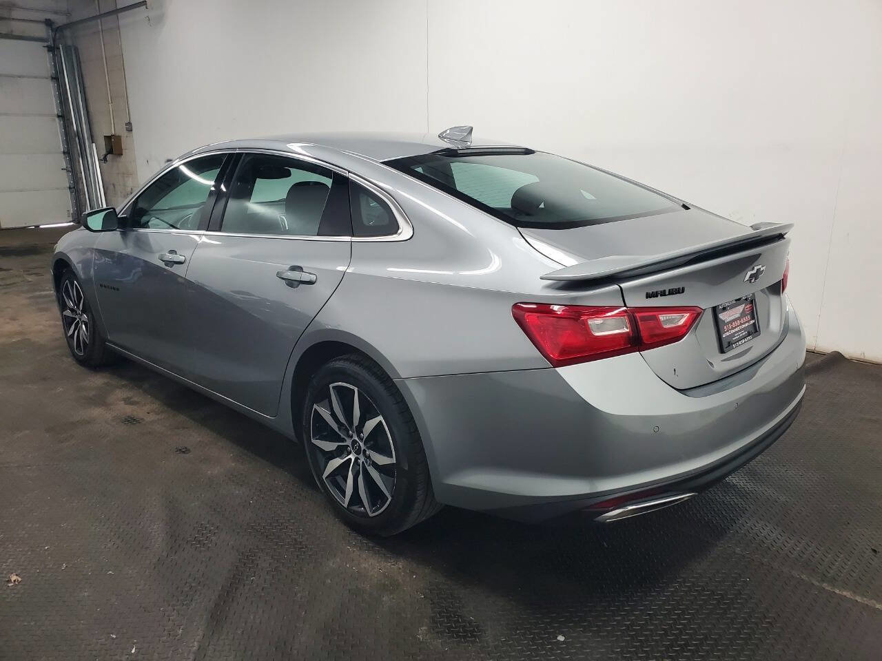 Used 2025 Chevrolet Malibu RS image 5