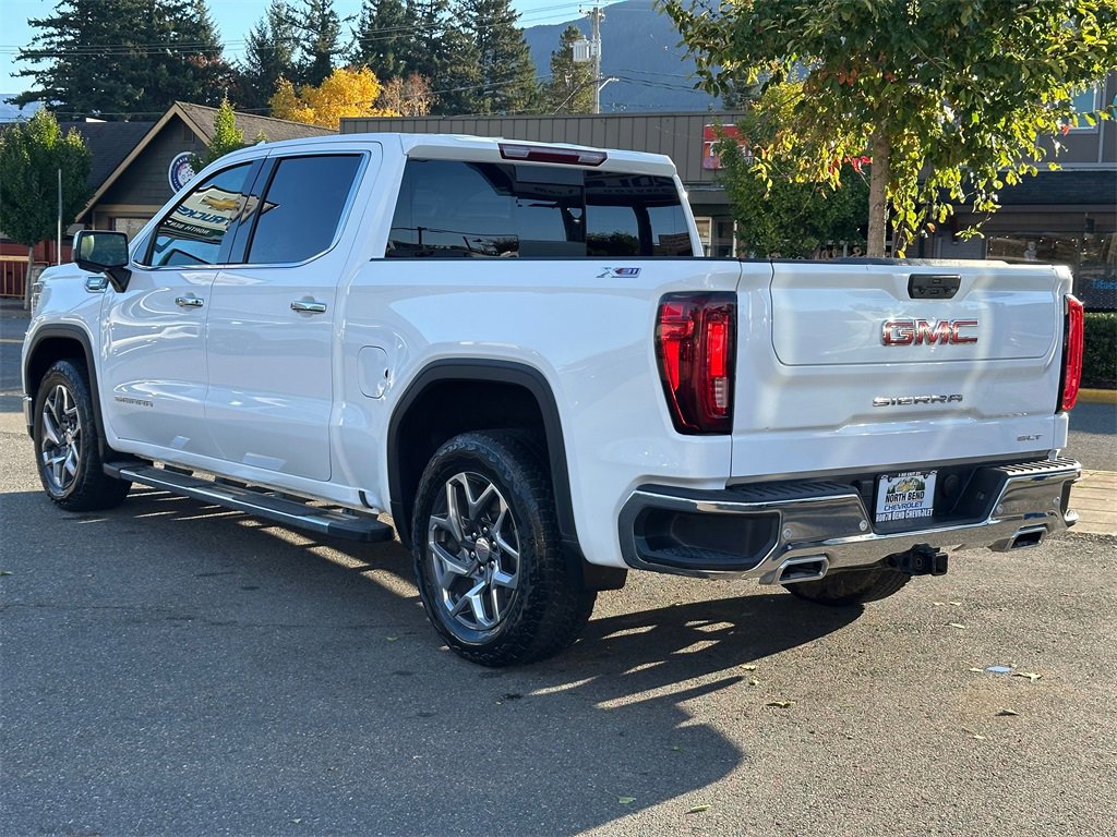 Used 2024 GMC Sierra 1500 SLT w/ SLT Premium Plus Package image 8