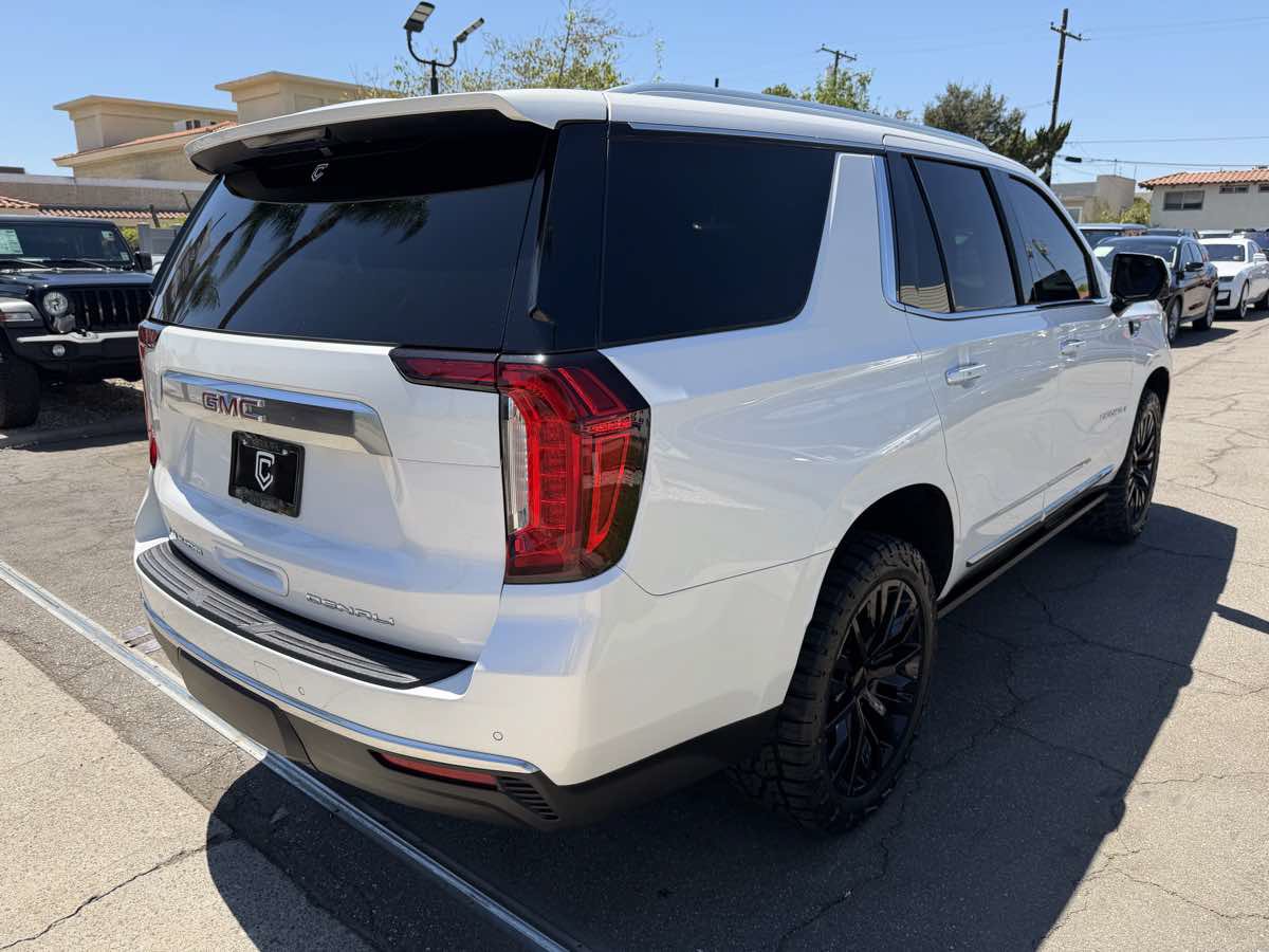 Used 2023 GMC Yukon Denali AWD/4WD image 7