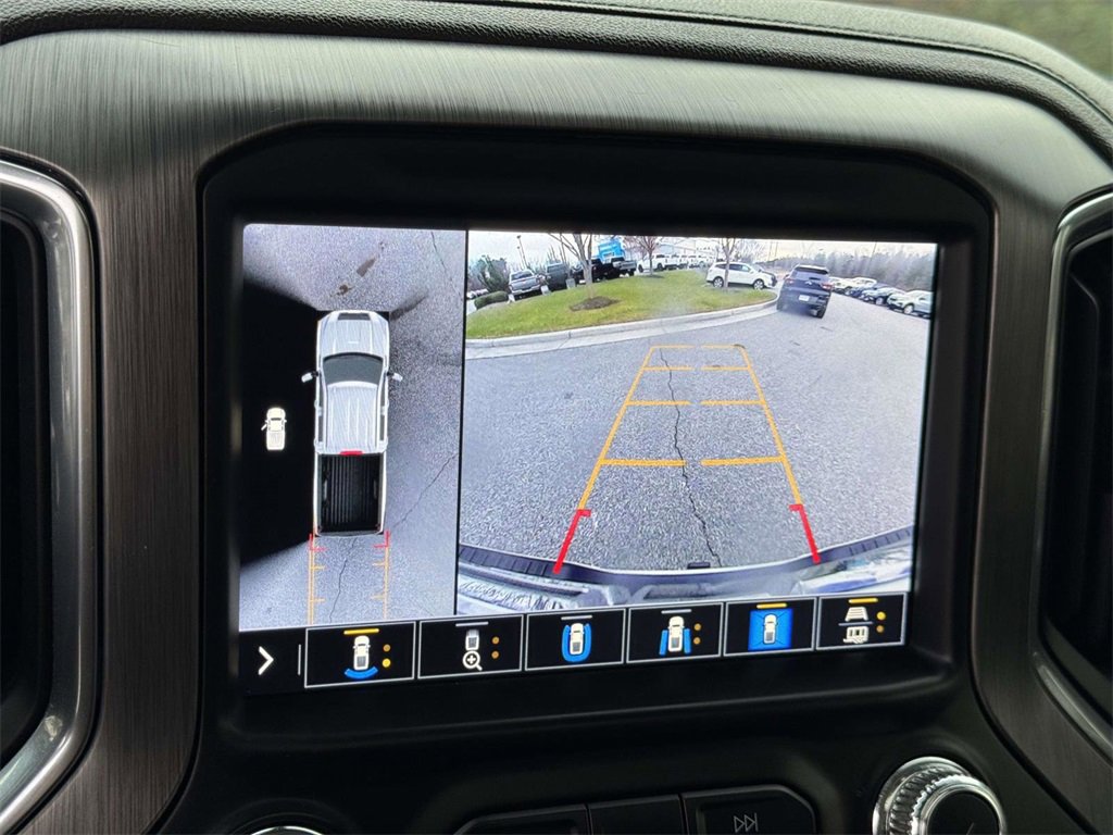 Used 2023 GMC Sierra 2500 Denali w/ Denali Ultimate Package image 5