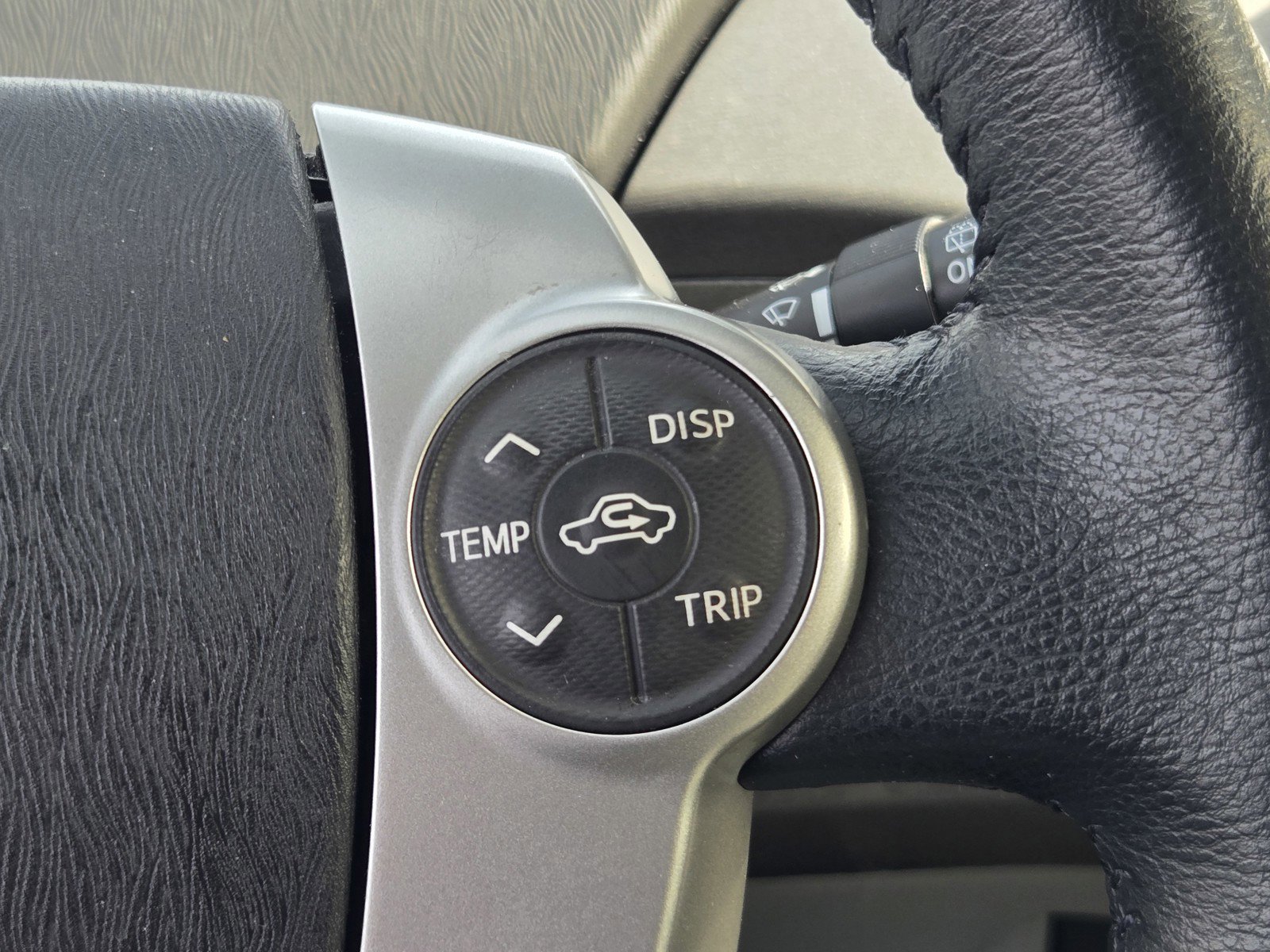 Used 2013 Toyota Prius Five image 22