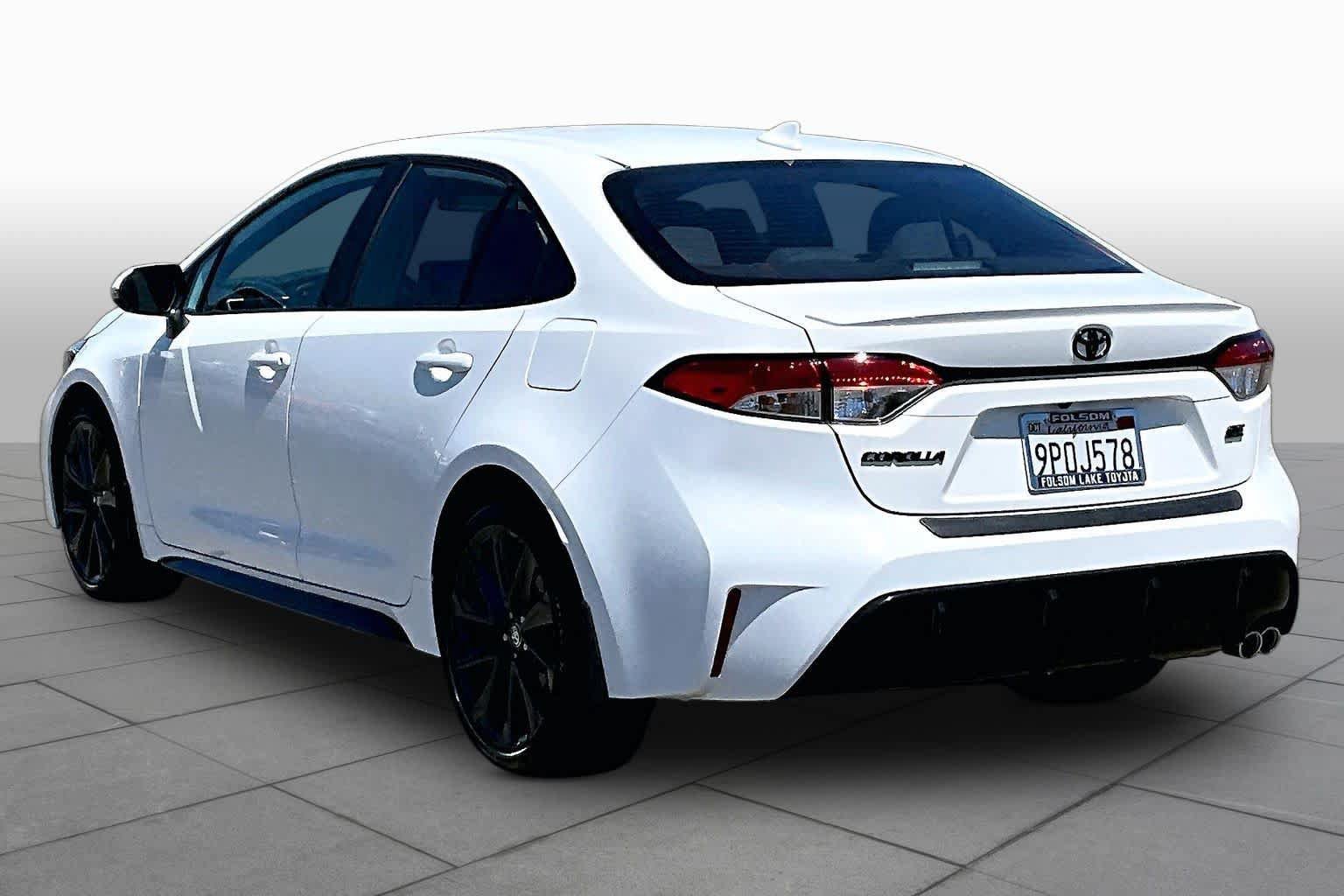 Used 2024 Toyota Corolla SE FWD image 11