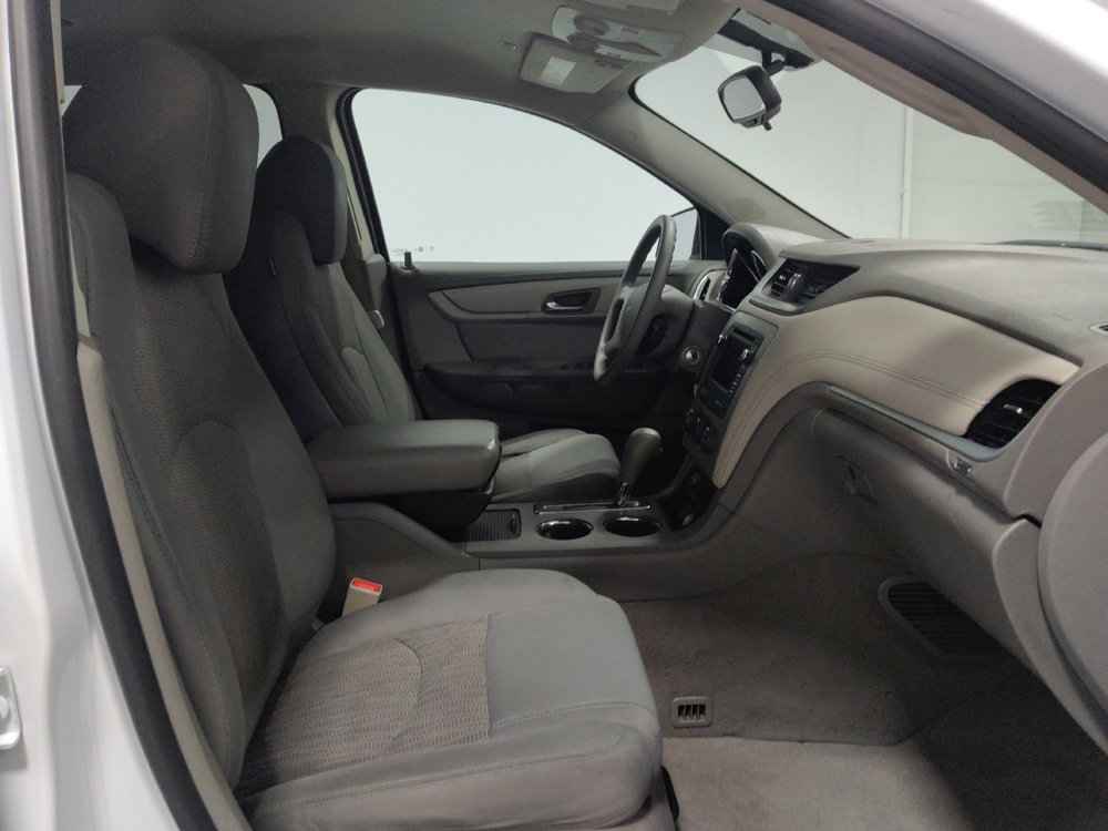 Used 2017 Chevrolet Traverse LS image 21