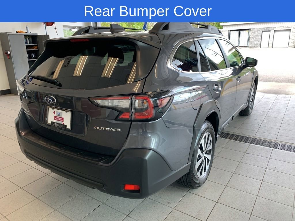 Used 2025 Subaru Outback Premium AWD/4WD image 11