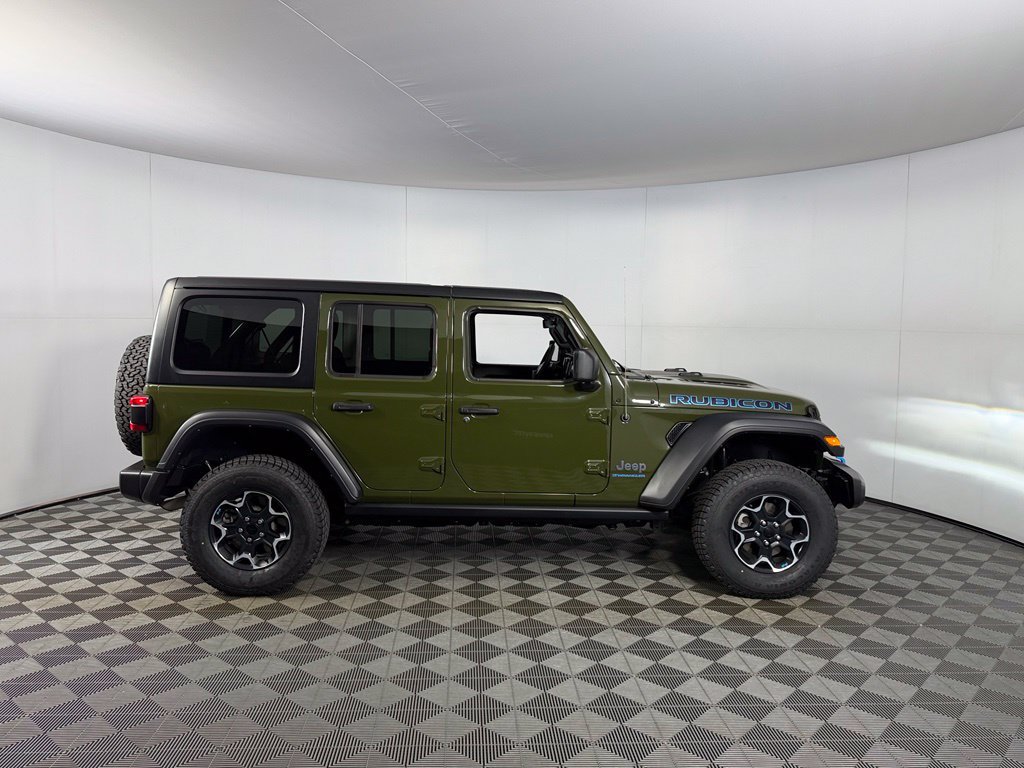 Used 2023 Jeep Wrangler Unlimited Rubicon 4xe w/ Cold Weather Group AWD/4WD image 5