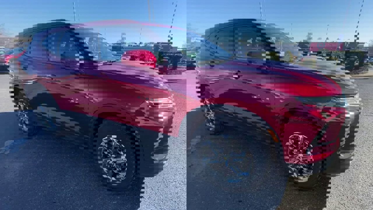 Certified 2024 Chevrolet Blazer LT w/ Driver Confidence Package image 7