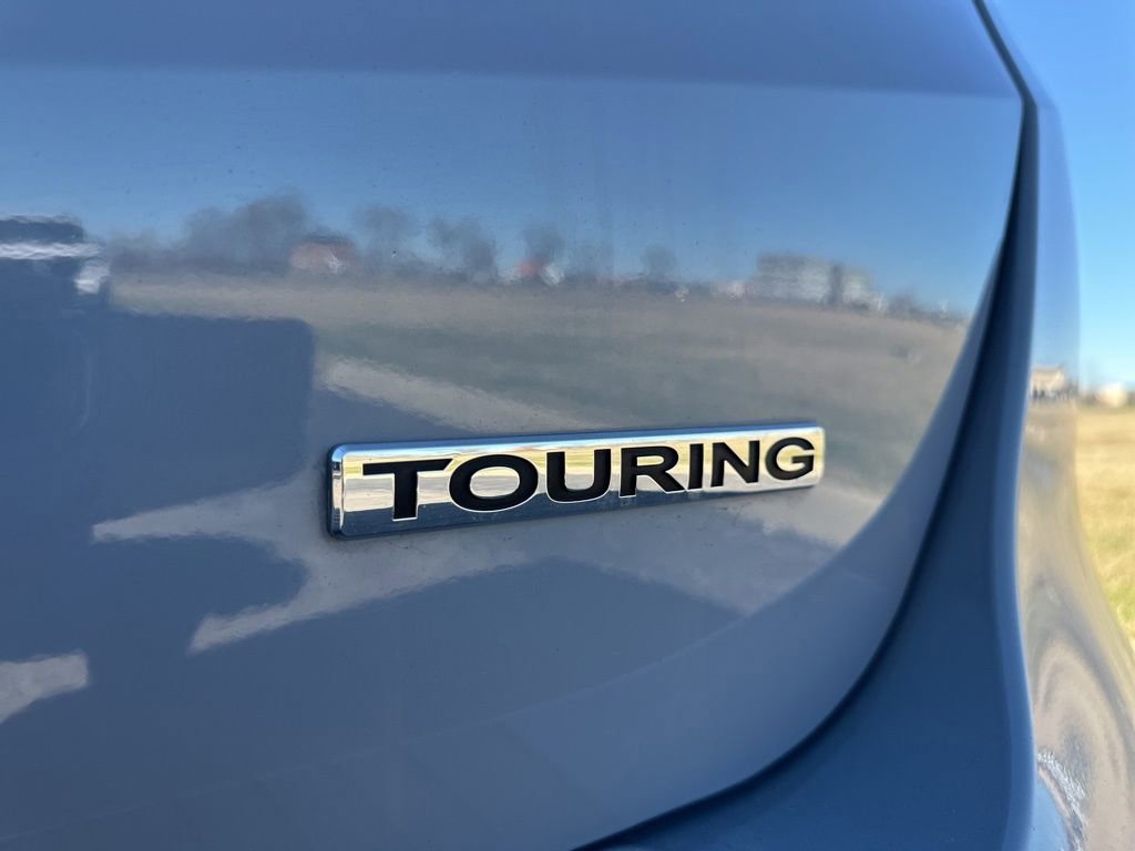 Used 2023 Honda Odyssey Touring image 4