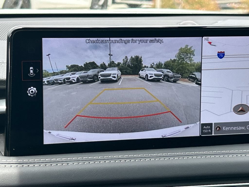 Used 2022 Genesis G70 2.0T AWD/4WD image 29