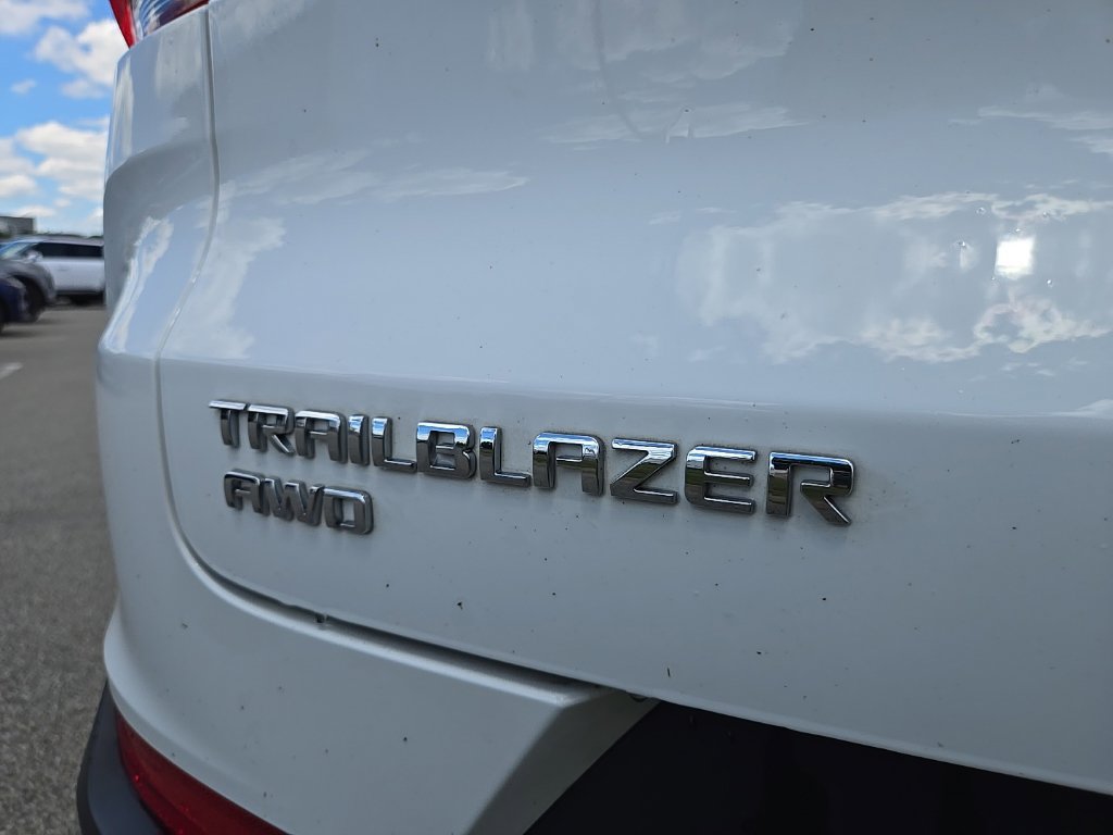 Used 2023 Chevrolet TrailBlazer ACTIV w/ Convenience Package AWD/4WD image 6