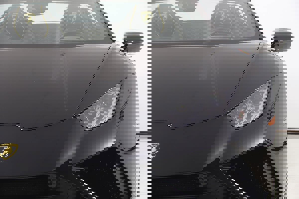 Used 2023 Lamborghini Huracan EVO image 93