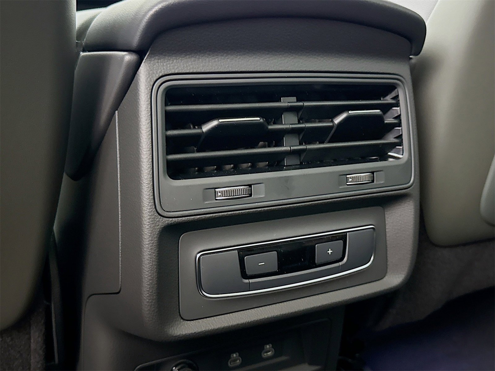 New 2025 Audi Q7 3.0T Premium Plus image 27