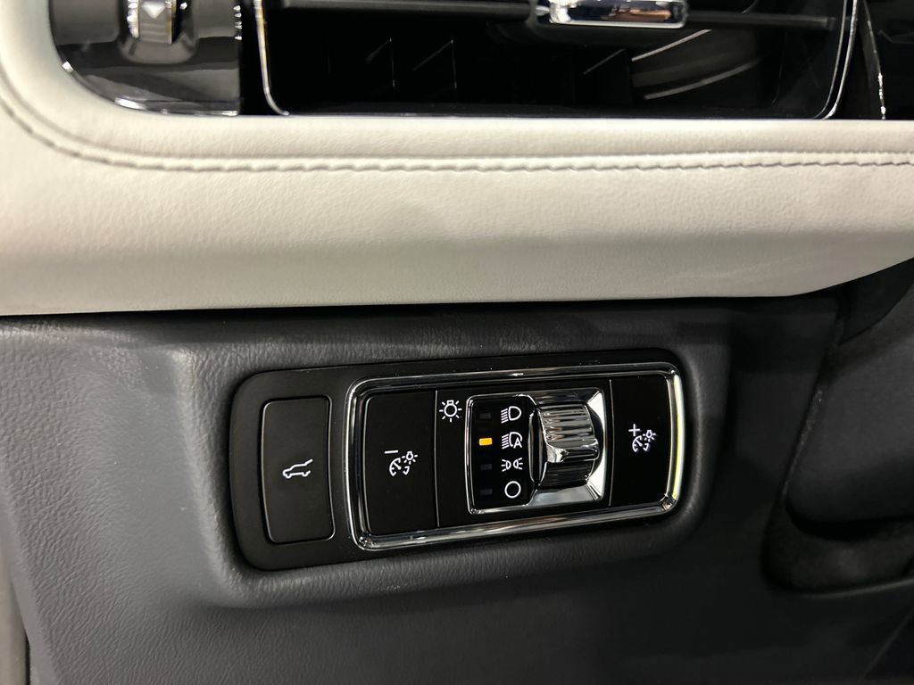 Used 2026 Lincoln Aviator Reserve w/ Illumination Package image 20