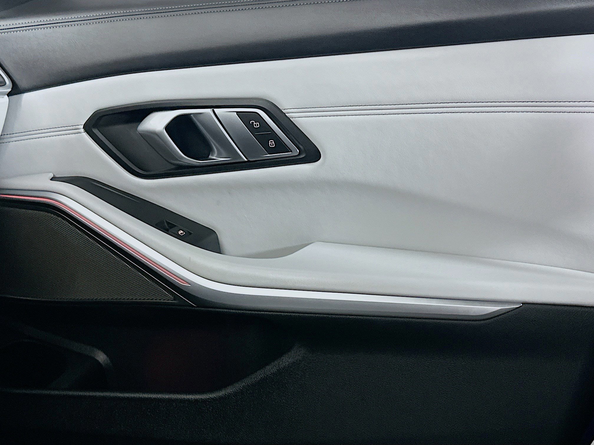 Used 2022 BMW M3 w/ M Carbon Exterior Package image 17