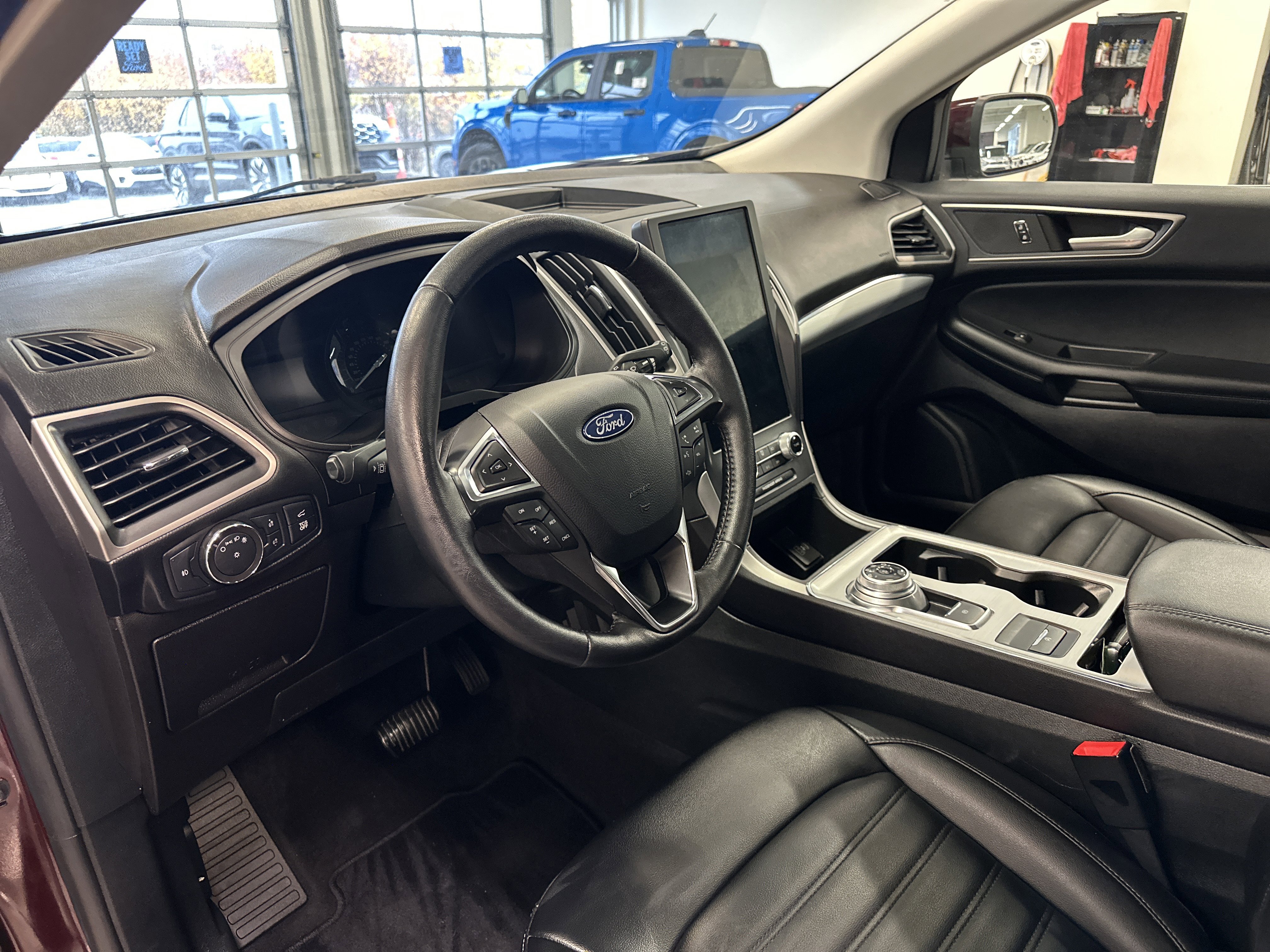 Certified 2022 Ford Edge SEL w/ Convenience Package image 25