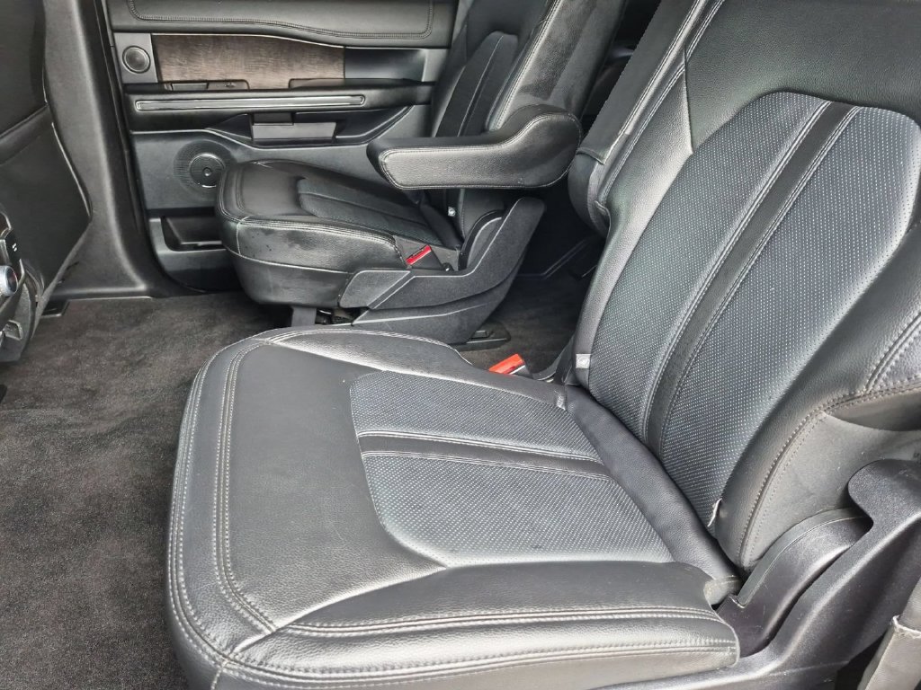 Used 2021 Ford Expedition Max Limited w/ Equipment Group 302A AWD/4WD image 27