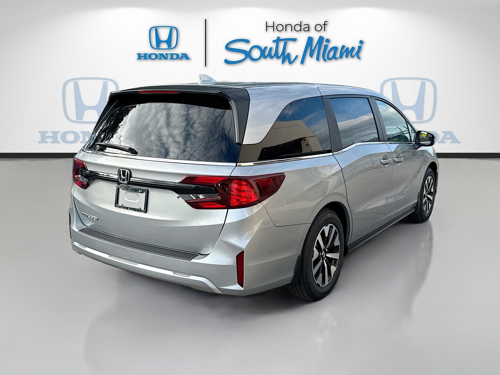 New 2026 Honda Odyssey EX-L image 7