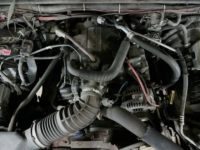 Used 2010 Jeep Wrangler Unlimited Rubicon w/ Dual Top Group image 28