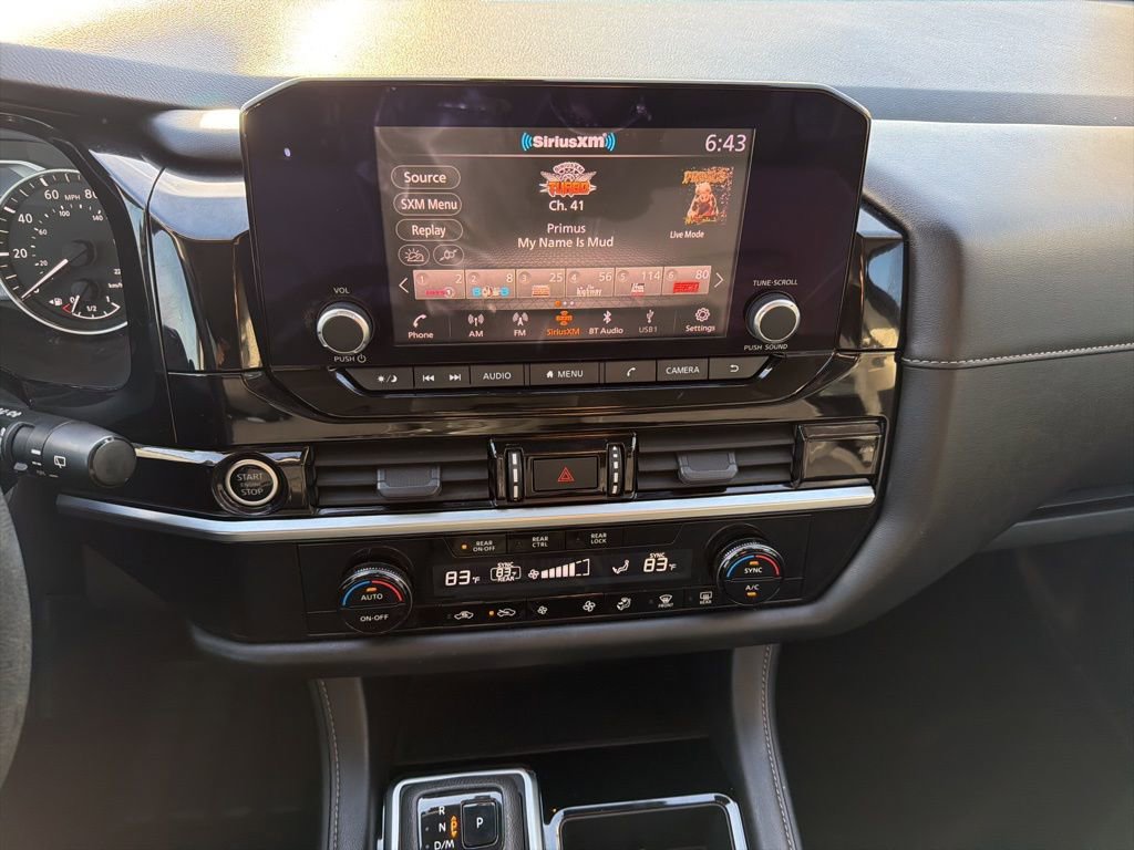 Used 2022 Nissan Pathfinder S image 24