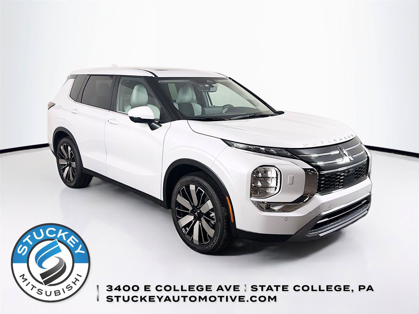 New 2026 Mitsubishi Outlander SE