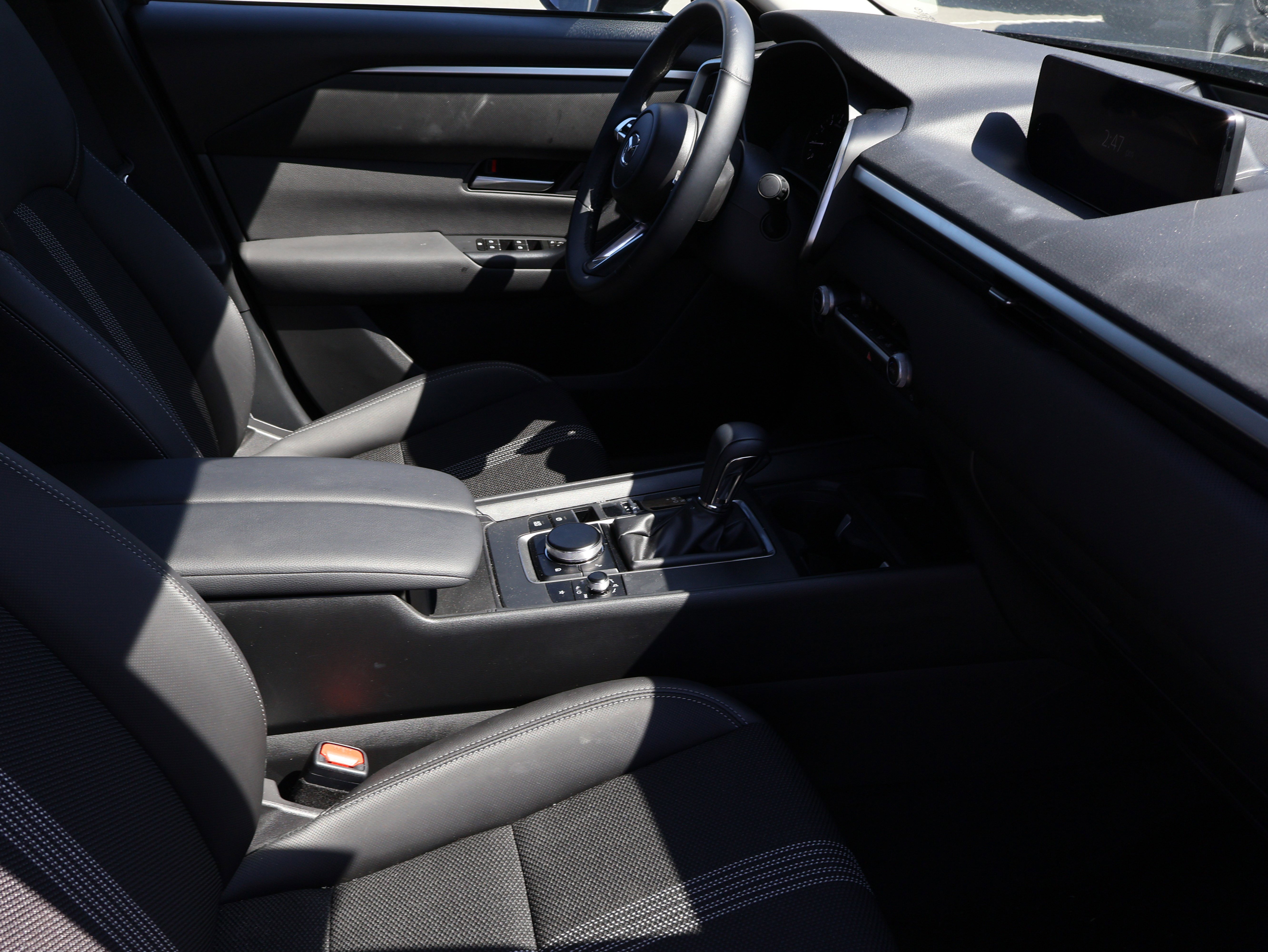 Certified 2025 MAZDA CX-50 AWD 2.5 S w/ Select Package image 11