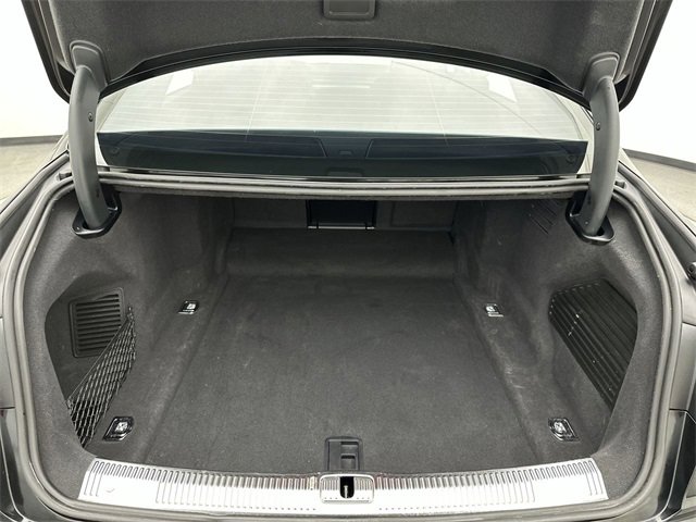 Used 2023 Audi S8 w/ S8 Executive Package image 24