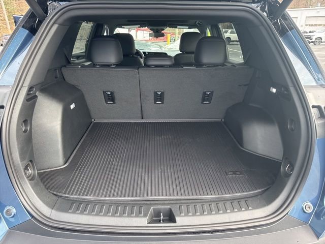 New 2026 Chevrolet Equinox RS w/ LPO, Floor Liner Package image 13