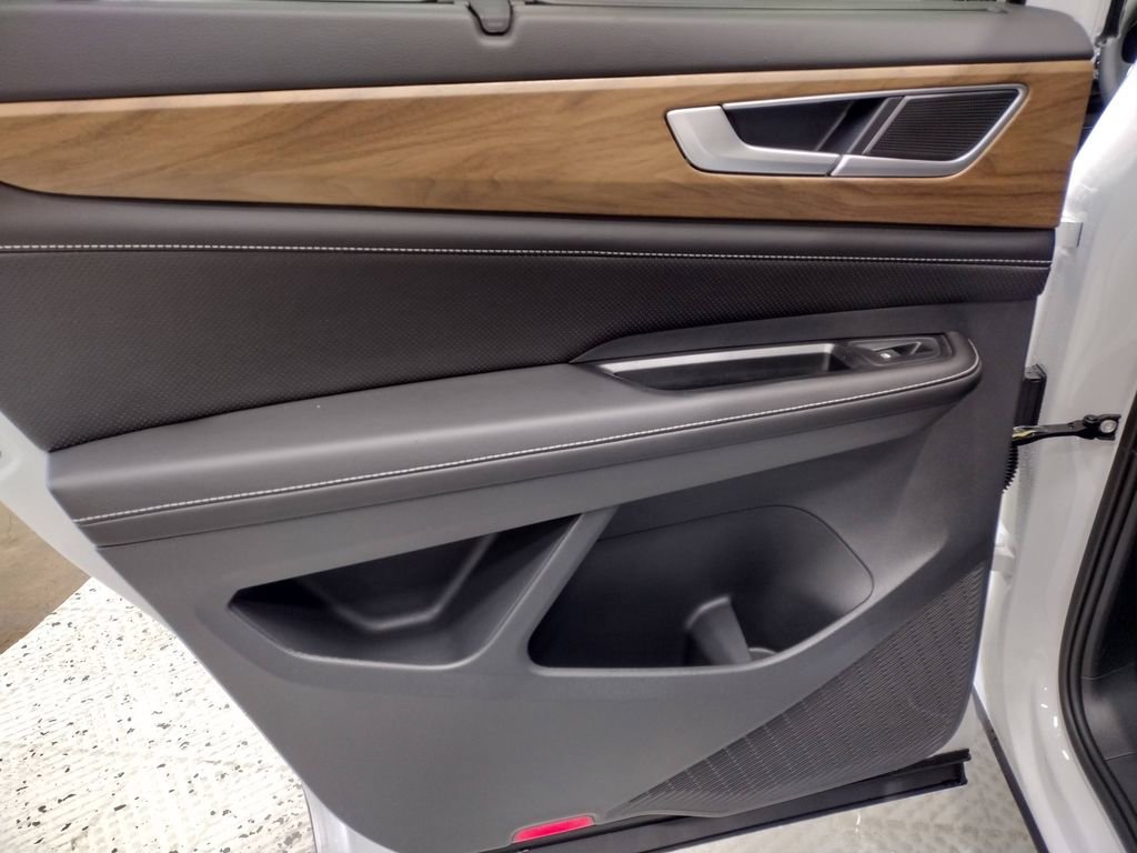 New 2026 Volkswagen Atlas SE image 24