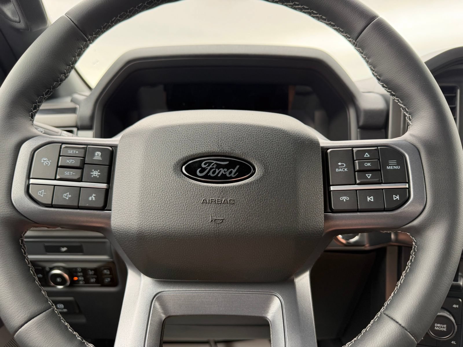 New 2026 Ford F150 Lariat AWD/4WD image 19