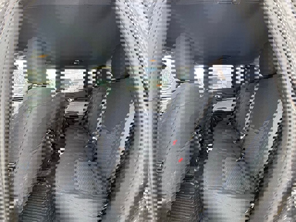 Used 2023 Jeep Compass Sport image 10