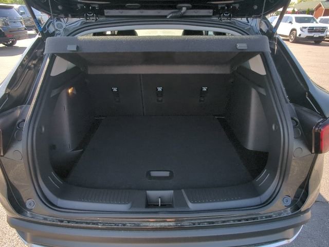 New 2026 Chevrolet Trax LT w/ LT Convenience Package image 30