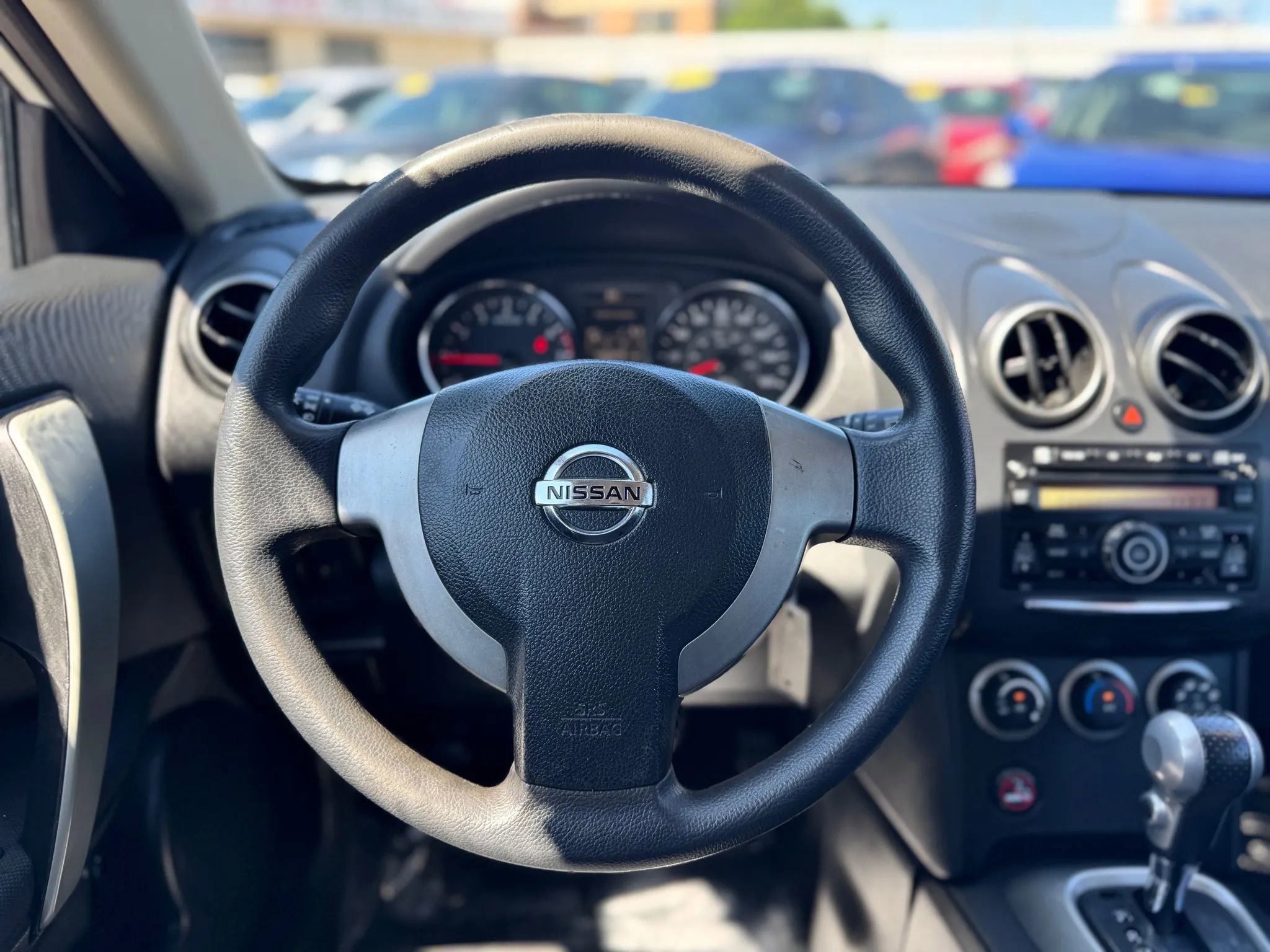 Used 2015 Nissan Rogue S image 17