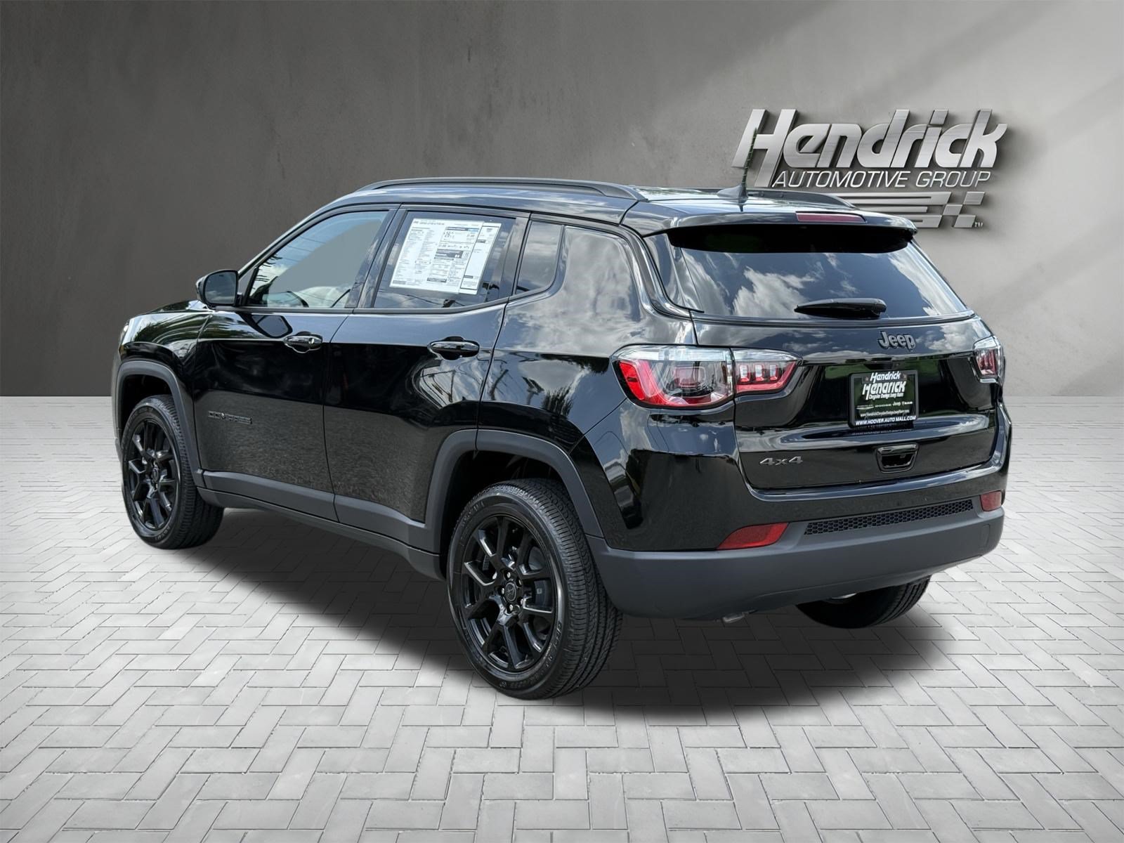 New 2026 Jeep Compass Latitude AWD/4WD image 8