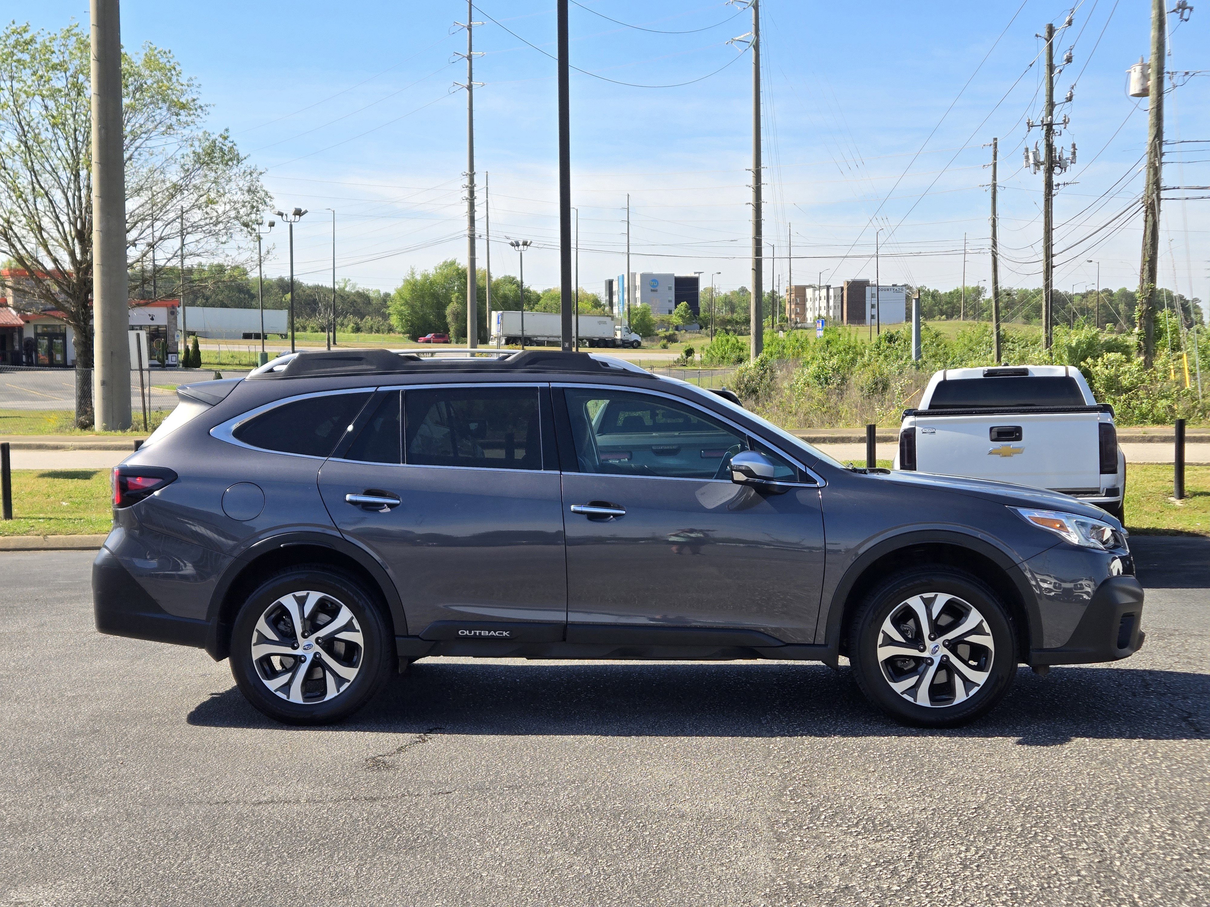 Used 2021 Subaru Outback Touring w/ Popular Package #2 image 6