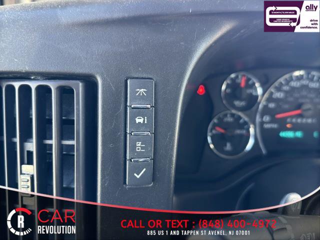 Used 2023 GMC Savana 2500 Extended w/ Driver Convenience Package image 26