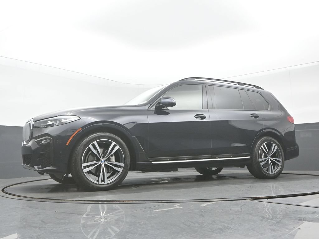 Used 2021 BMW X7 xDrive40i w/ M Sport Package AWD/4WD image 10
