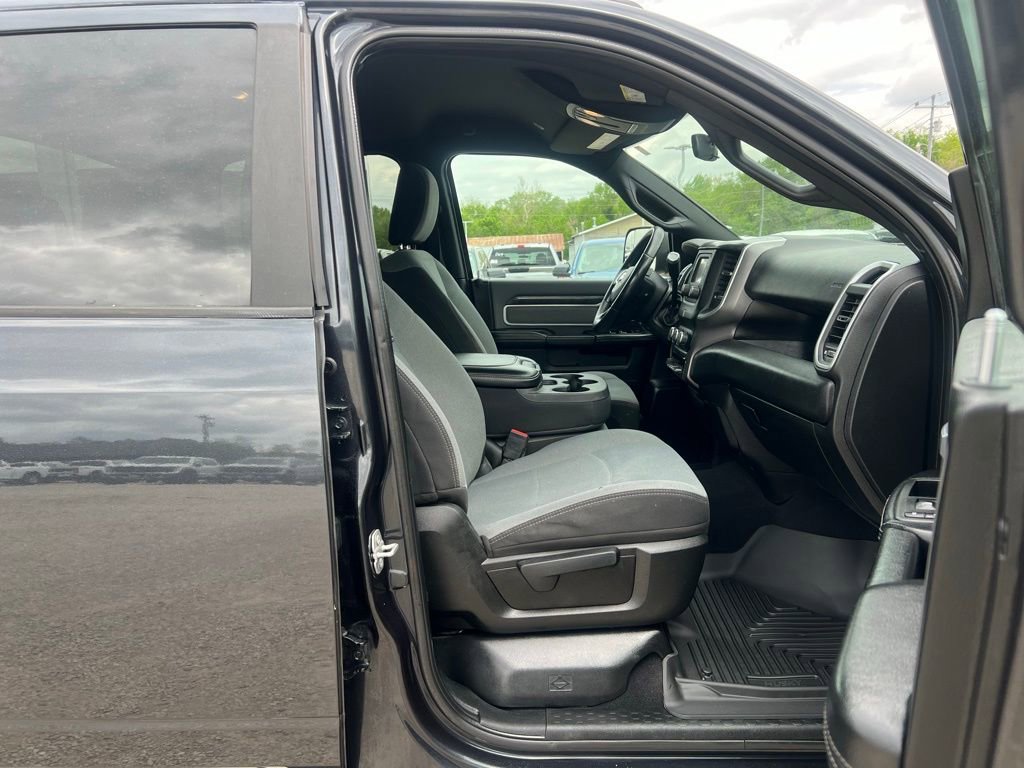 Used 2021 RAM 2500 Big Horn image 22