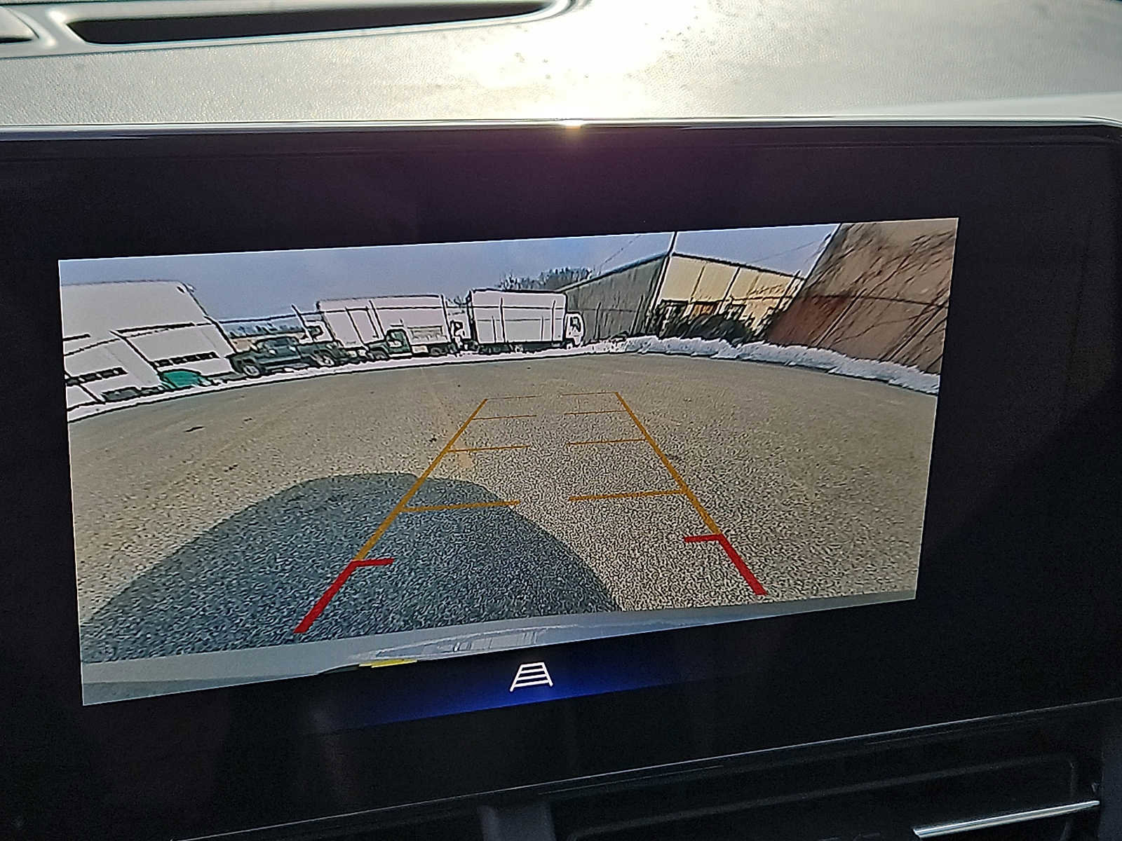 Used 2025 Chevrolet Trax LT w/ LT Convenience Package image 18