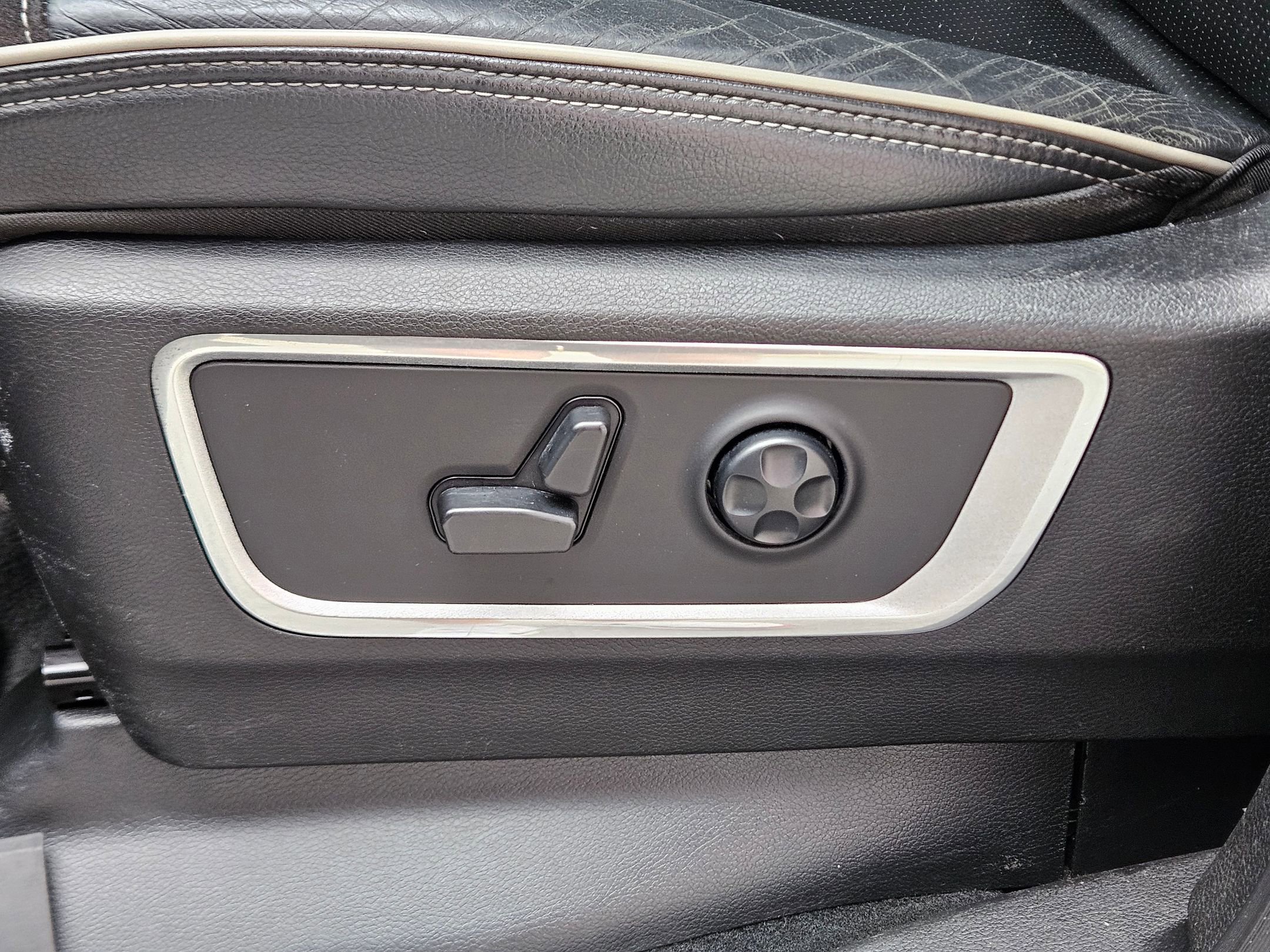 Used 2019 RAM 1500 Laramie image 20