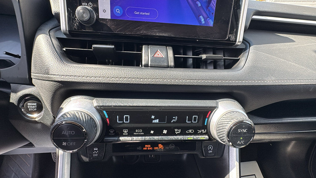 Used 2024 Toyota RAV4 XLE FWD image 20