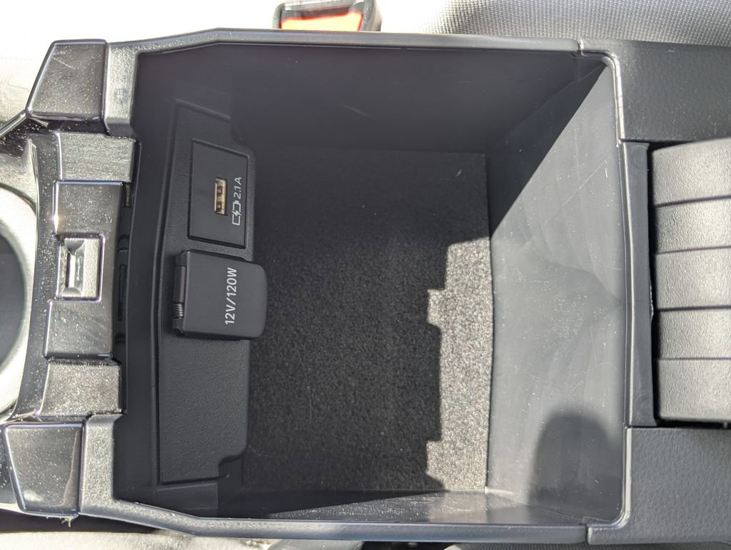 Used 2020 Toyota Corolla LE FWD image 21