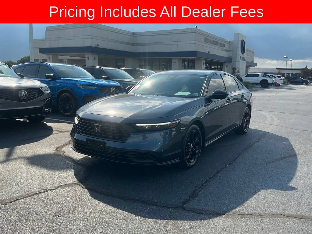 Used 2025 Honda Accord SE image 1