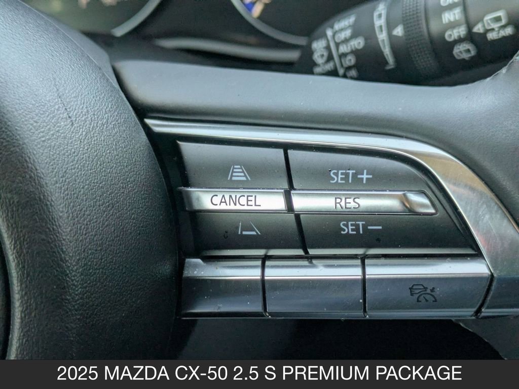 Used 2025 MAZDA CX-50 AWD 2.5 S w/ Premium Package image 22
