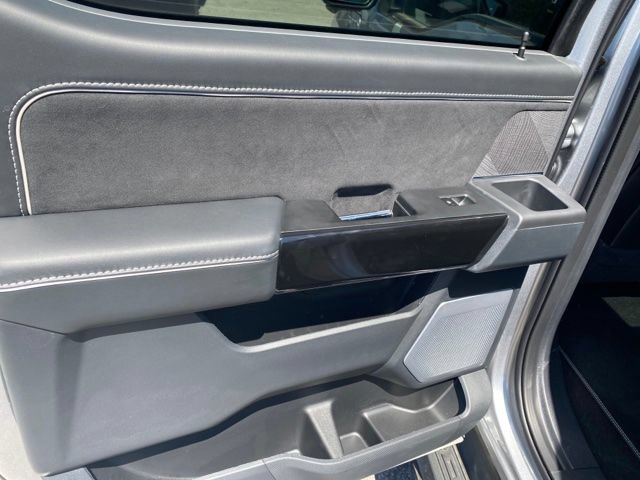 New 2023 Ford F150 Lightning Platinum AWD/4WD image 12