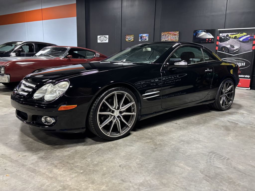 Used 2008 Mercedes-Benz SL 550 image 4