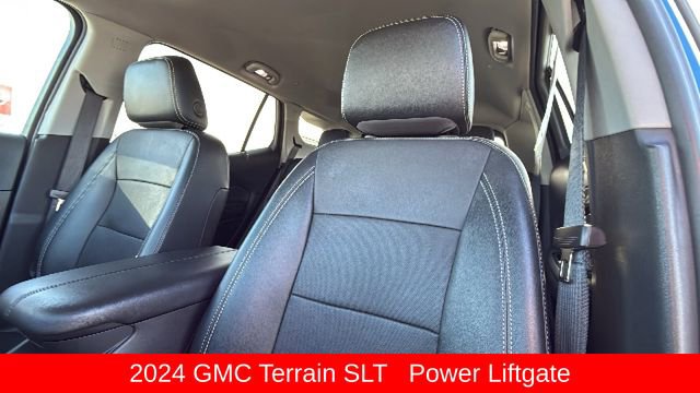 Used 2024 GMC Terrain SLT AWD/4WD image 11