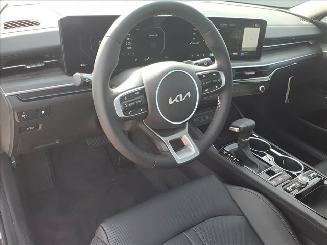 New 2026 Kia K5 EX FWD image 8