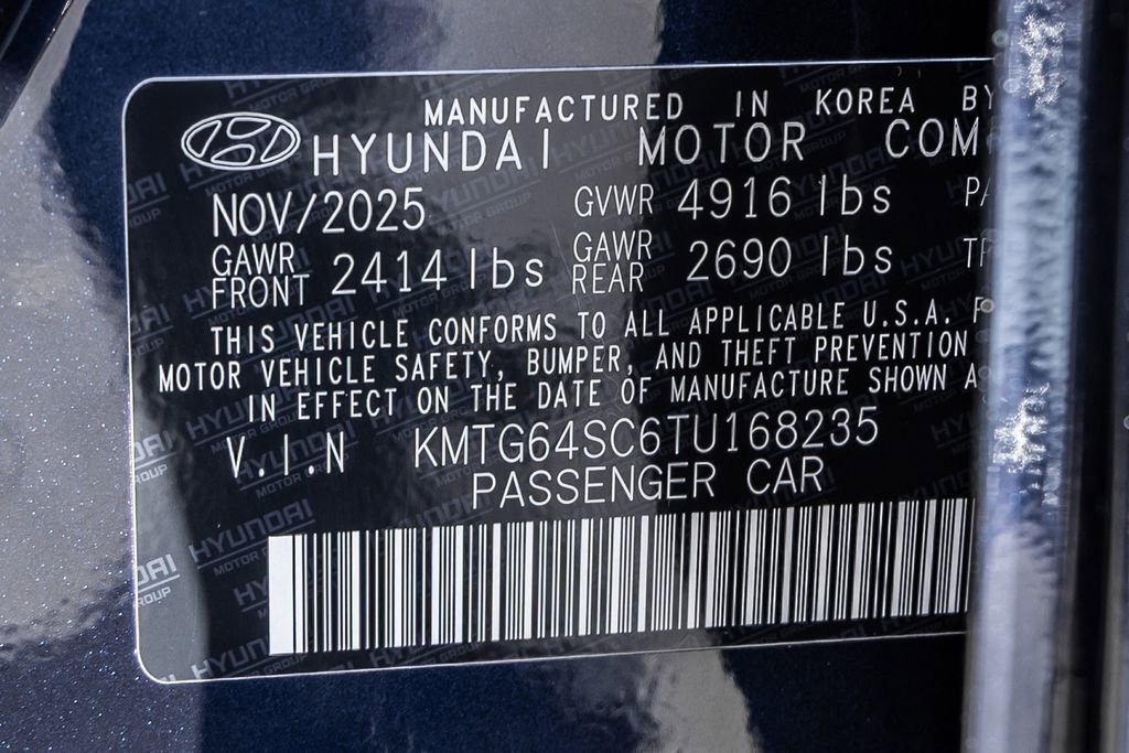 Used 2026 Genesis G70 2.5T image 28