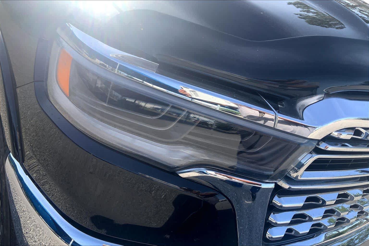 Used 2025 RAM 1500 Limited AWD/4WD image 28